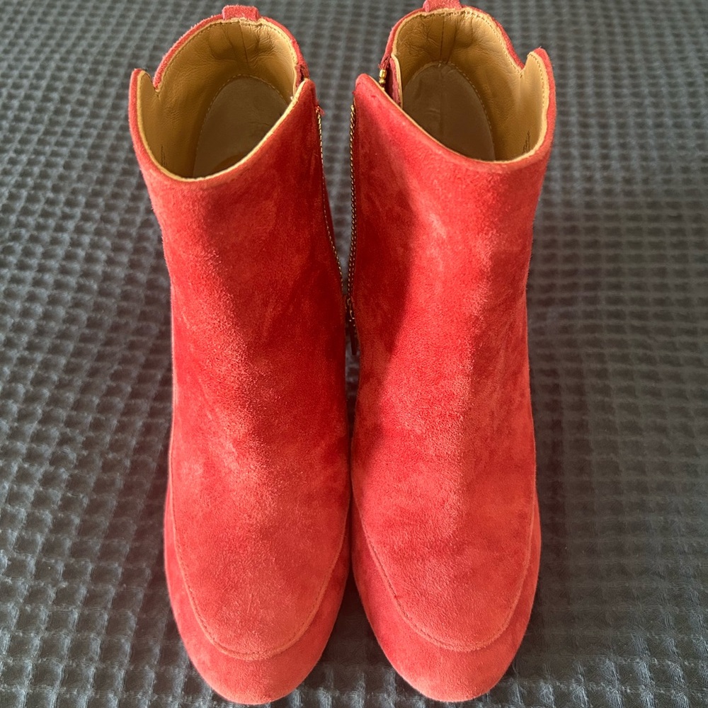 Red suede bootie/ankle boots
